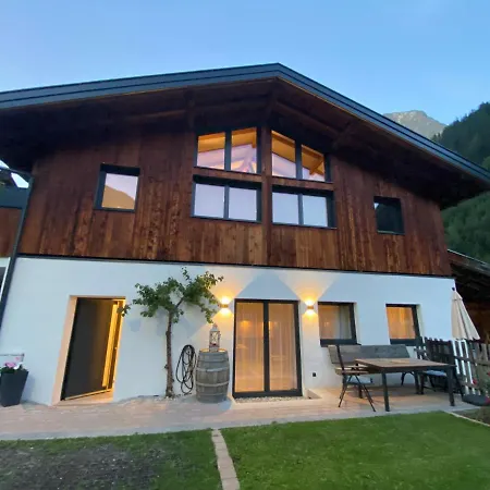 Ferienhaus Ragg Kaunertal Exterior photo