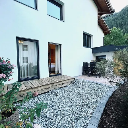 Ferienhaus Ragg Kaunertal Exterior photo